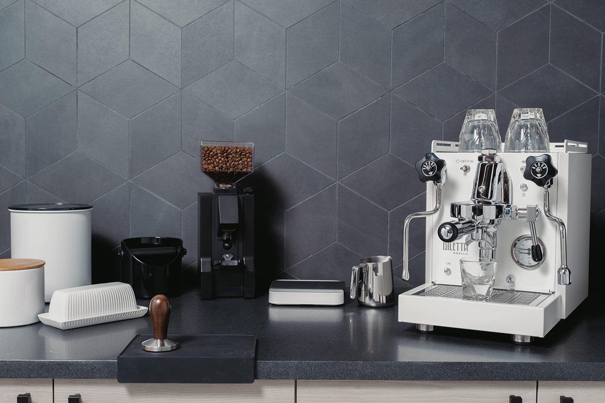 Diletta Bello Espresso Machine | Heat Exchanger | E61 | Manual Control | 3 Liter | Made In Italy | (Stainless Steel)